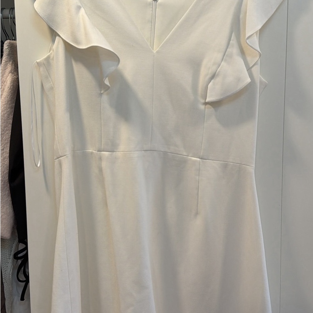 Dresses - Picture 13 of 15